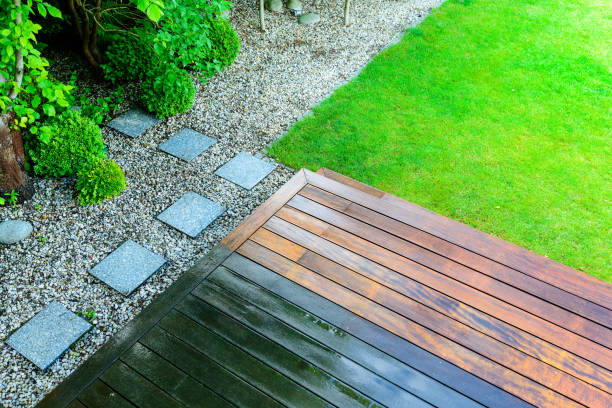 Best Sidewalk and Walkway Cleaning  in Crystal, MN